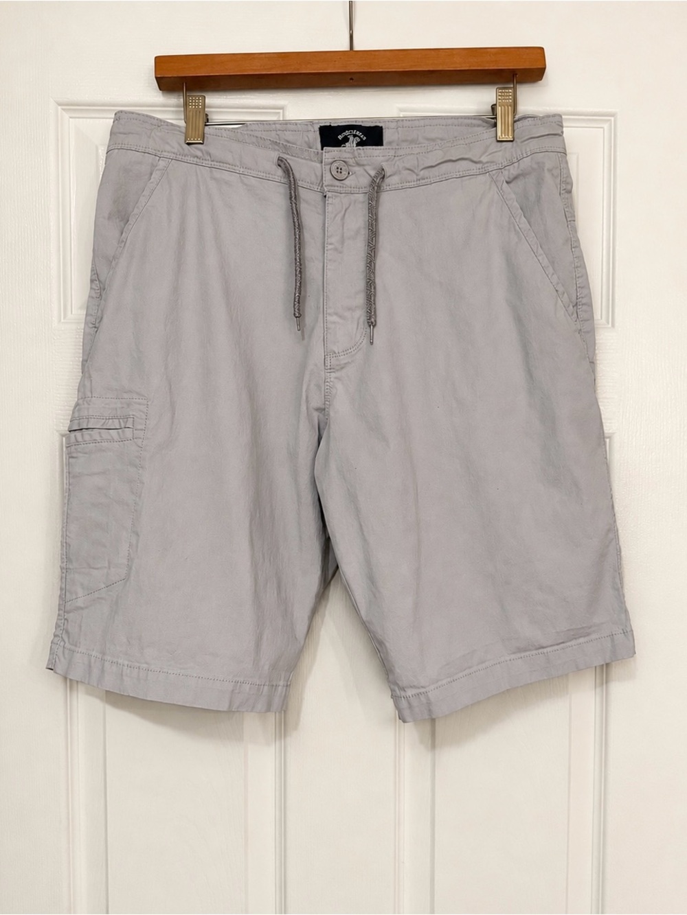 Beverly Hills Polo Club Men’s Size 34 Gray Cargo Shorts Drawstring Stretch